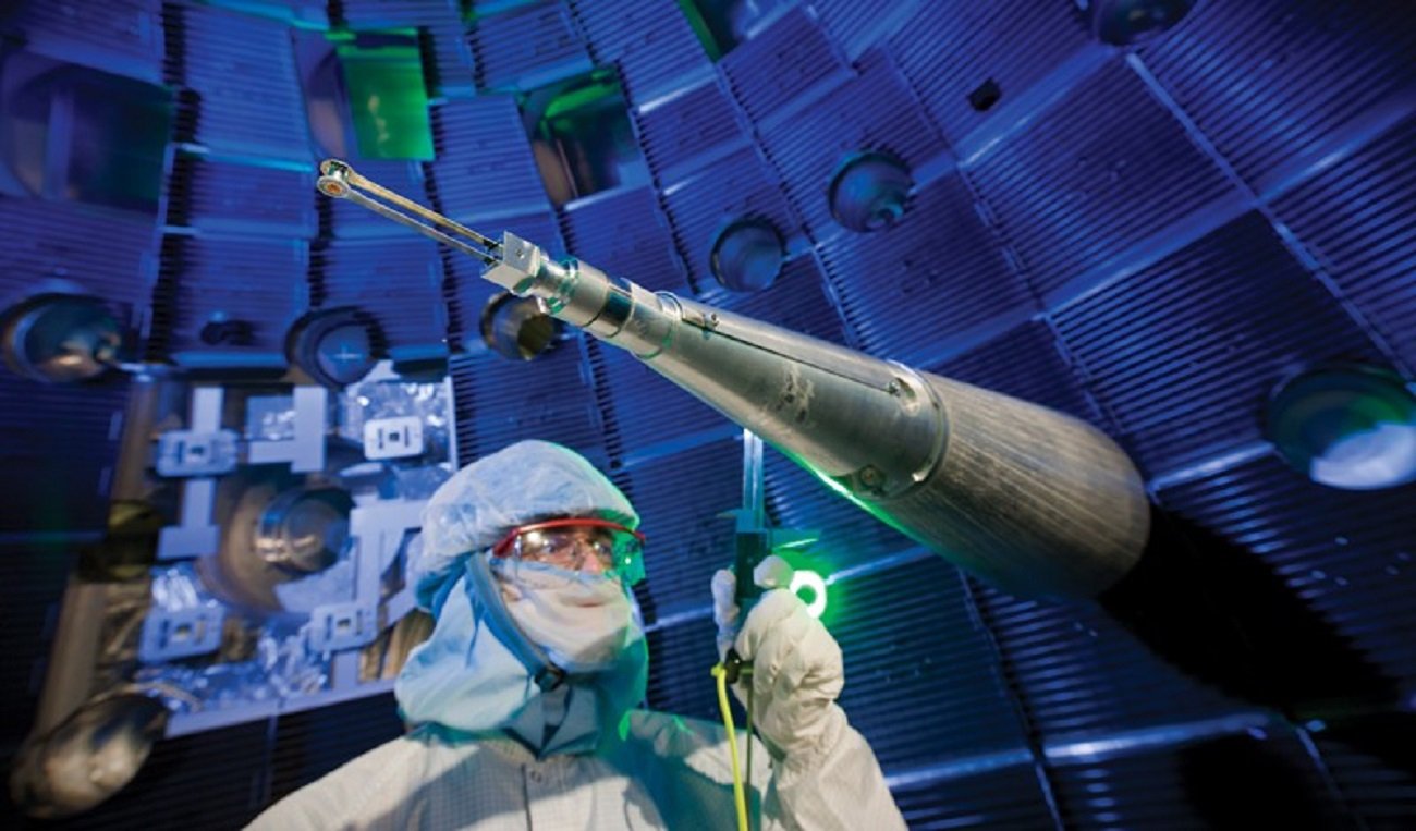 Laser fusion with a new record.  Scientists get to know better about thermonuclear reactions