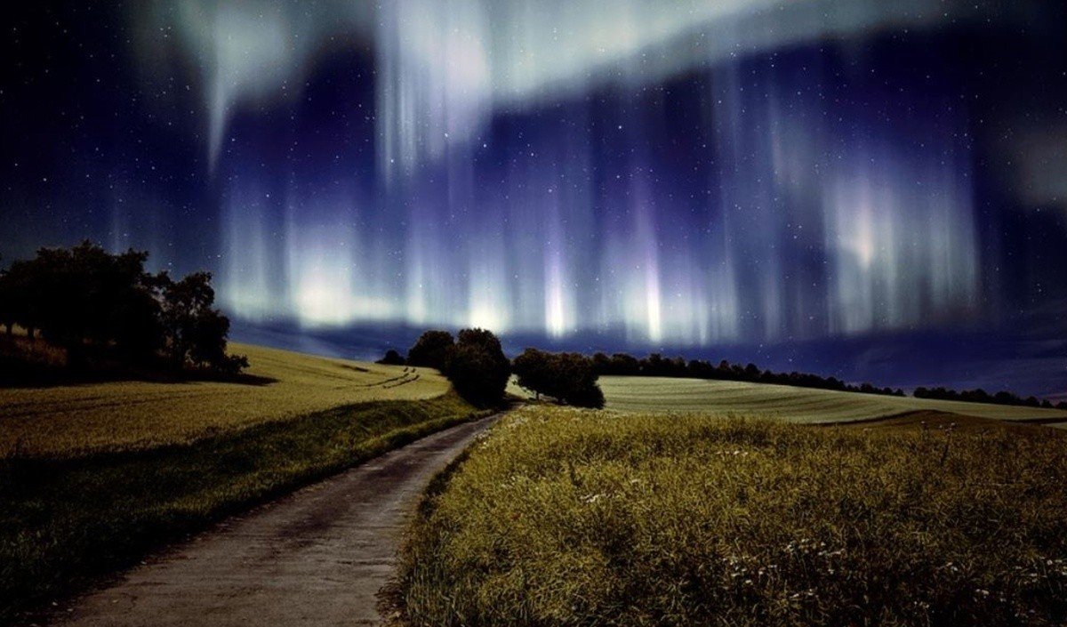 Northern lights over Poland.  Check when you can watch the aurora borealis.  It will also be visible in the province.  Silesia?