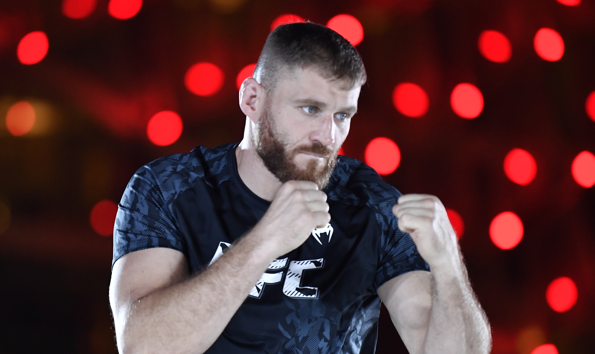UFC 267. Jan Błachowicz or Glover Teixier?  Learn about the types of MMA stars