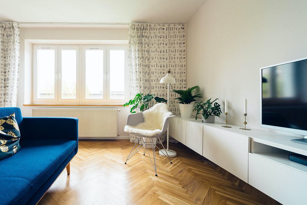 You can lose your apartment by making noise.  There is a court ruling in Germany