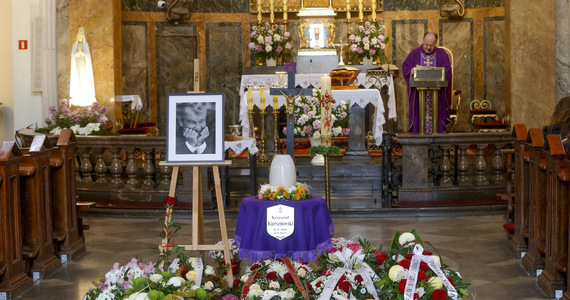 Krzysztof Kiersznowski's funeral.  Actor's last farewell