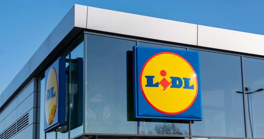 Lidl without the typical employee christmas bonus.  How is it in other networks?