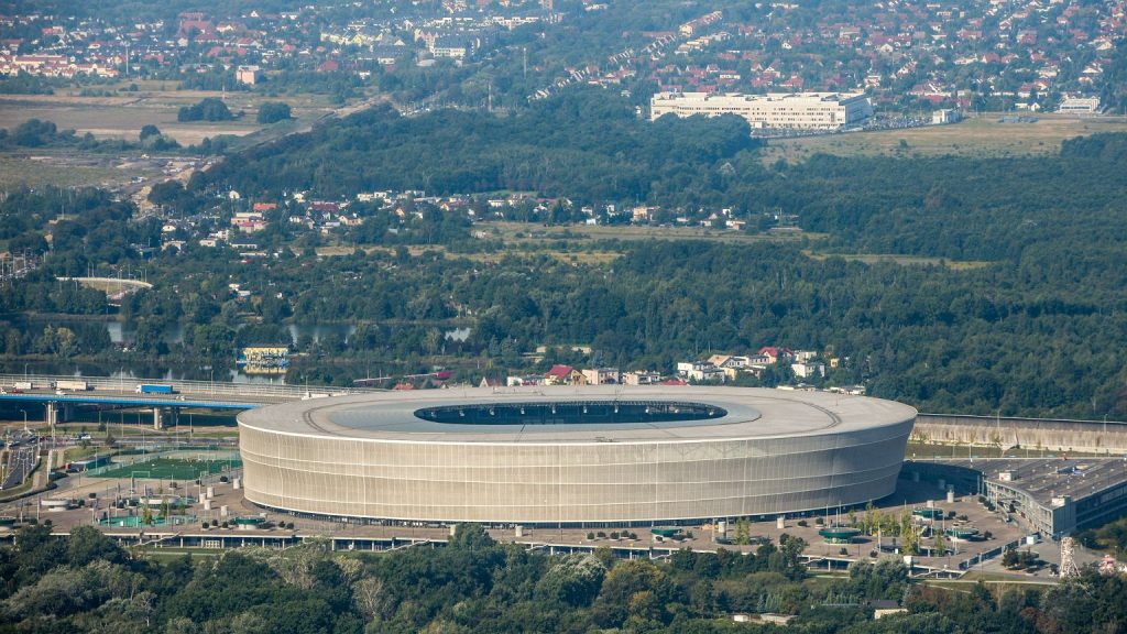 The Polish stadium has a sponsor after ten years!  "New Real" for 14 million pick-up noon