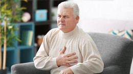 Coronary artery disease in the elderly.  Characteristic symptoms and treatment [WYJAŚNIAMY]