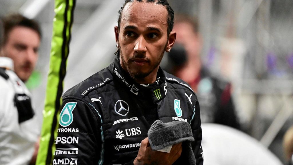 Lewis Hamilton may have a 2016 deja vu.  Back in Abu Dhabi.  "a million times better"