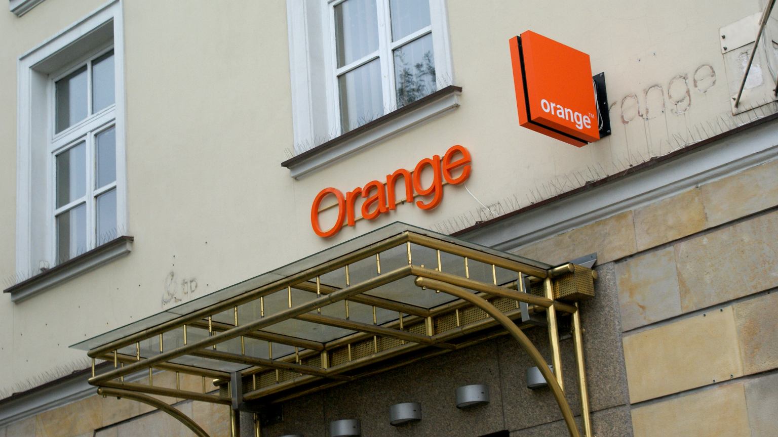 UOKiK Orange obligated to pay compensation to customers