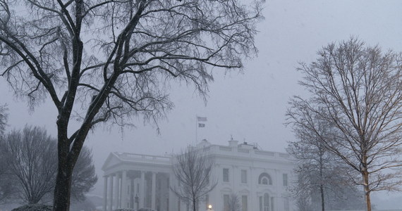 Washington.  Blizzard paralyzed the city