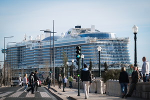 Portugal: More than 70 injuries on a cruise ship.  Patients are transferred to hotels