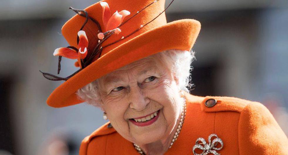 How Queen Elizabeth II of England Celebrates the New Year 2022: Traditions of the British Royal Family on New Year's Day |  Royals |  Royalty |  Nnda nni |  People