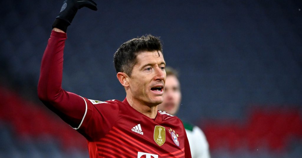 Robert Lewandowski frankly evaluated Paulo Sousa's decisions.  strong words