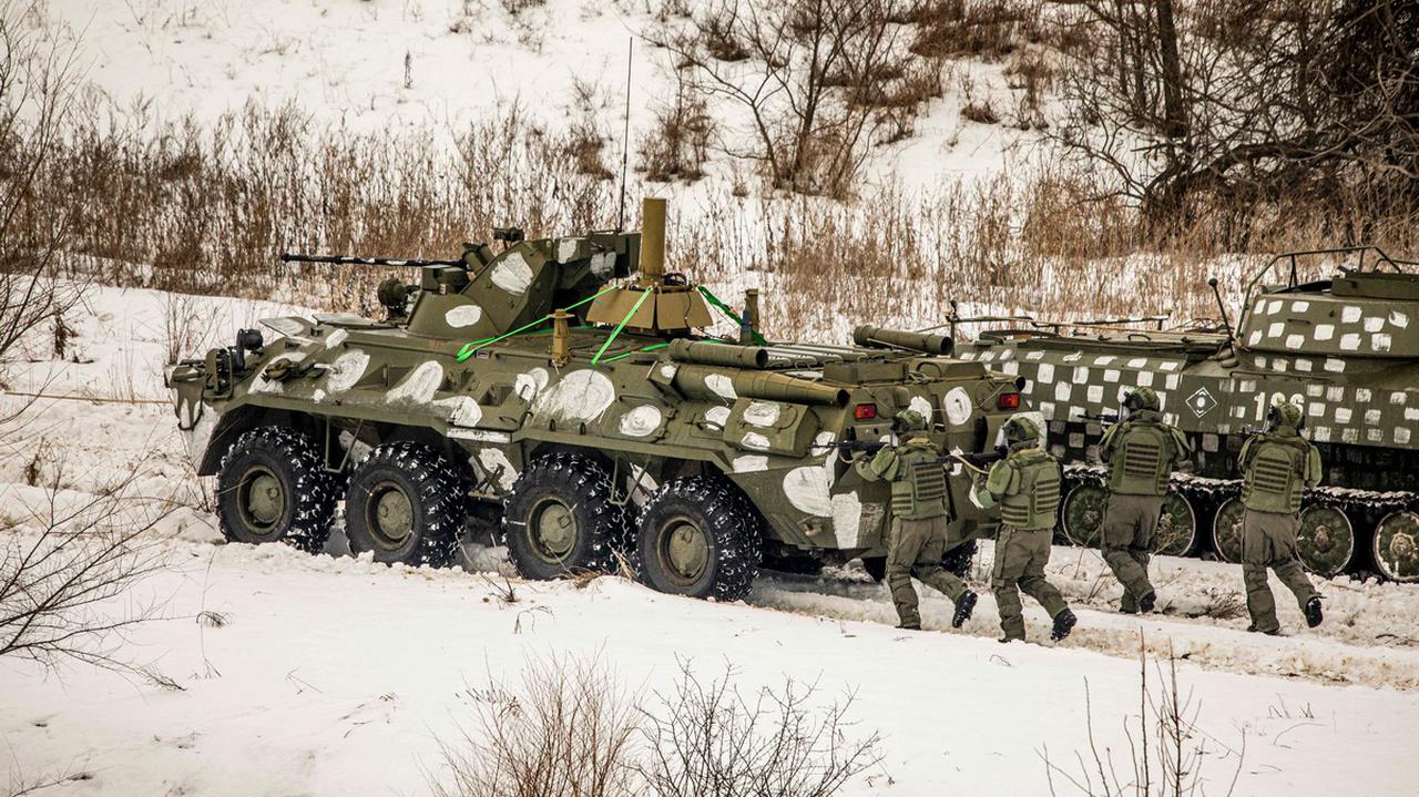 Ukraine.  Russia amassing troops on the border.  Three scenarios for the Russian invasion