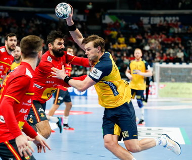 I'm into handball.  Swedish champion.  The penalty kick was decided at the last second!
