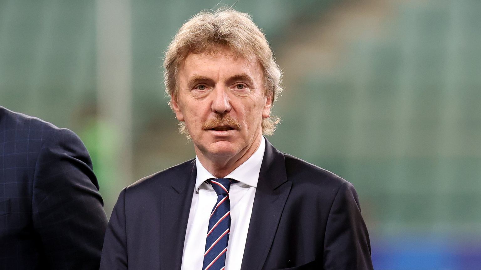 Boniek indicated who should play the left pendulum.  "The best solution is three times" Polish national team