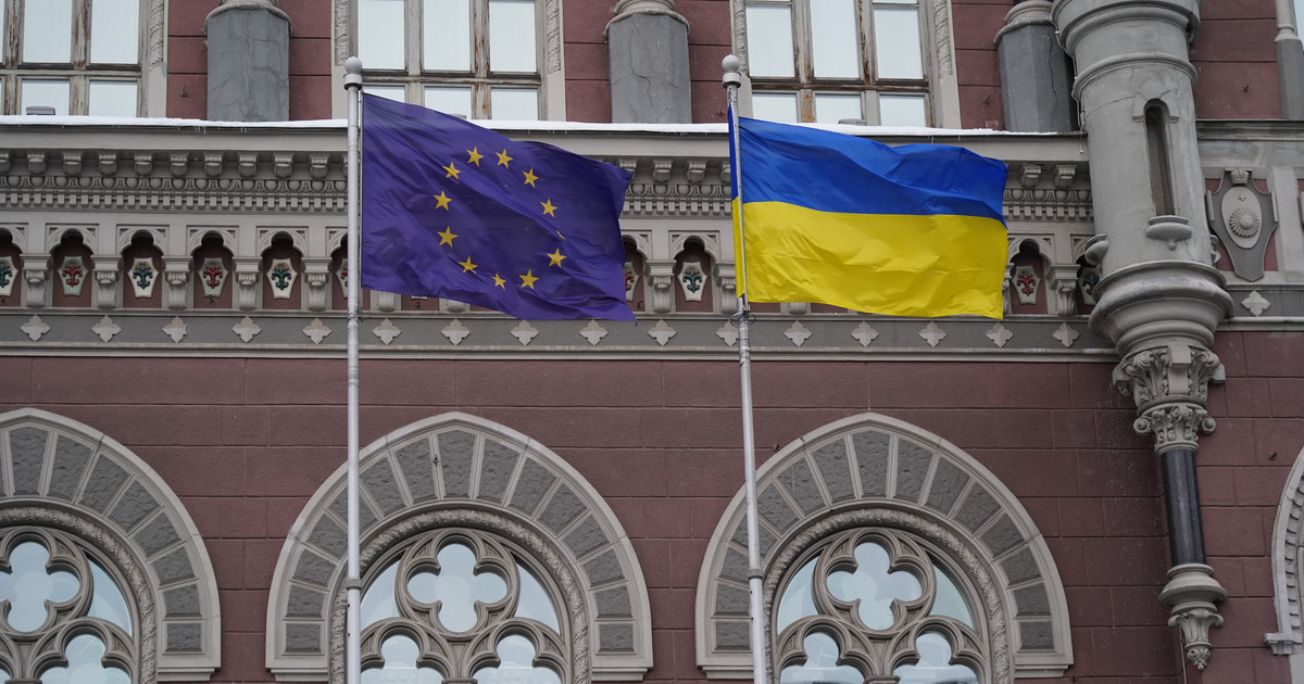 Russian invasion of Ukraine.  A large part of Poles want Ukraine to join the European Union