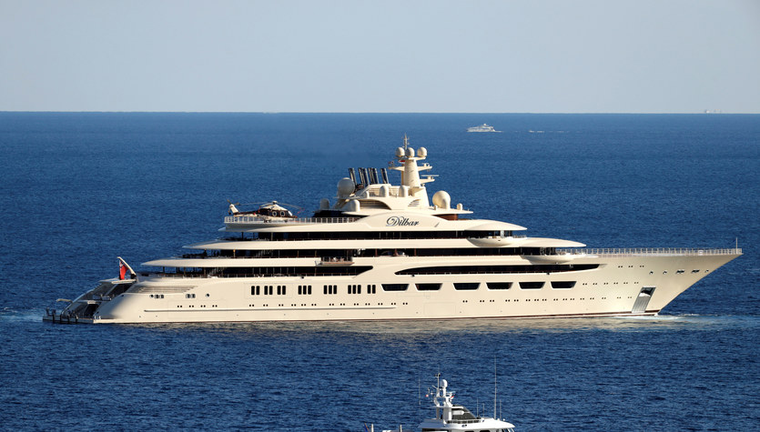 Media: Germany has acquired one of the largest luxury yachts in the world
