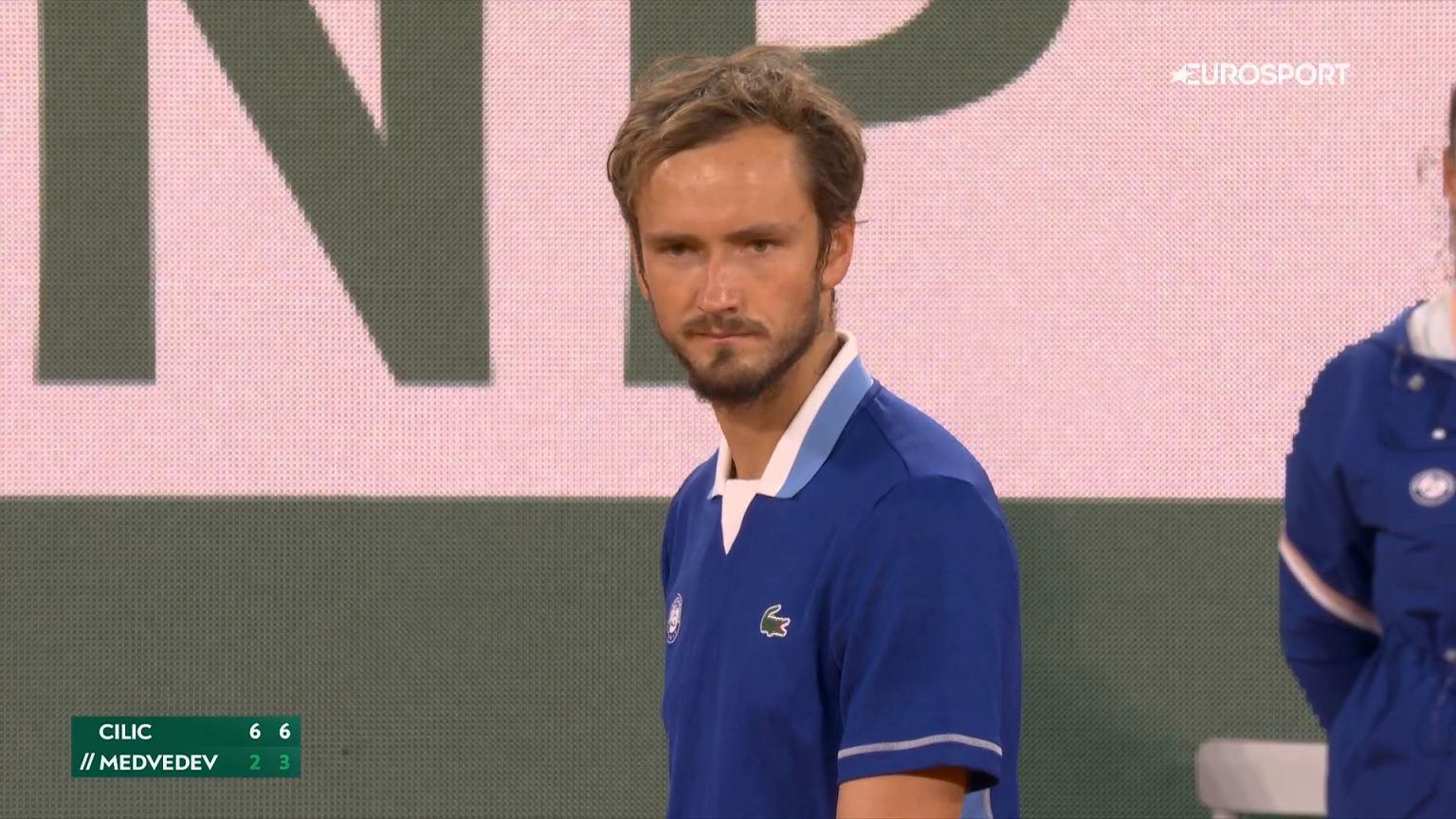 A sensation in Roland Garros.  Medvedev was eliminated for accompanying tennis whistles
