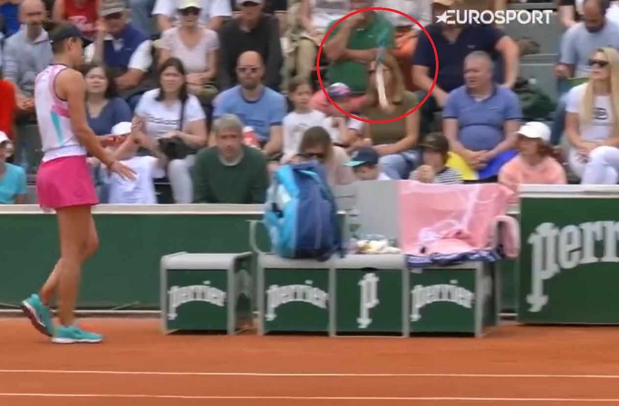 Centimeters of tragedy.  Irina Camelia Peugeot lost service and threw a missile into the stands [WIDEO] Tennis