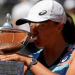 “Definitely don’t hold back.”  Impossible predictions for Iga witek Tenis