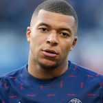 Return of the procedure for the transfer of Mbappe.  The footballer’s mother provided the latest football information