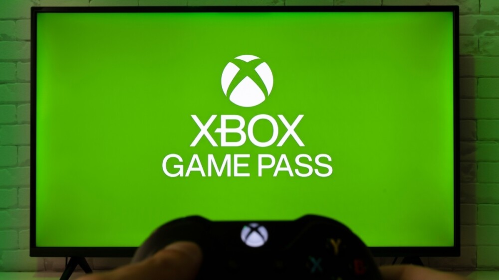 Xbox Game Pass with three new games.  Production for the first time today