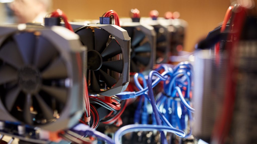 Cryptocurrency miners panic about selling graphics cards