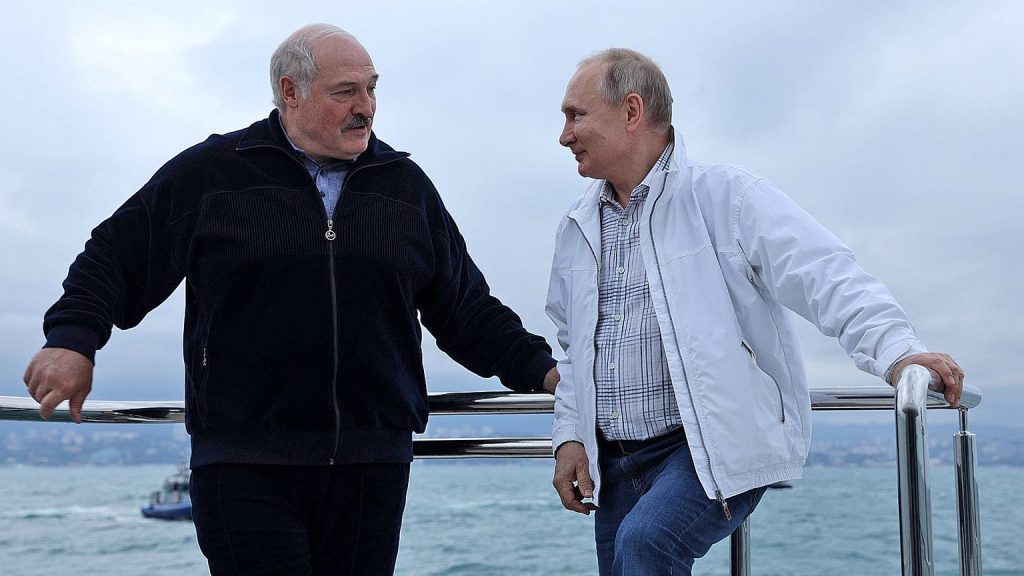Lukashenka goes to Putin.  "suddenly".  The meeting may not take place in Grodno, 20 km from the Polish border |  world News