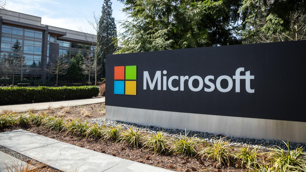 Microsoft restricts access to AI technology