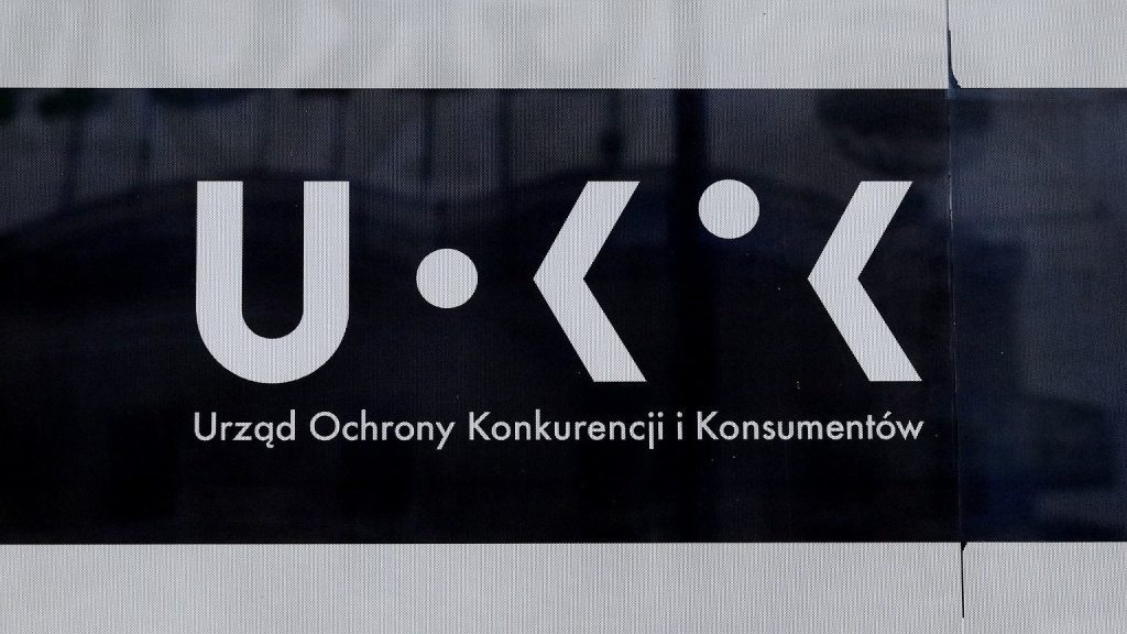 The fraudster steals the savings and the bank washes his hands.  UOKiK has up to.  Appeals to five banks