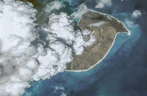 Why was the eruption of the Tonga volcano so powerful?  There is already an explanation