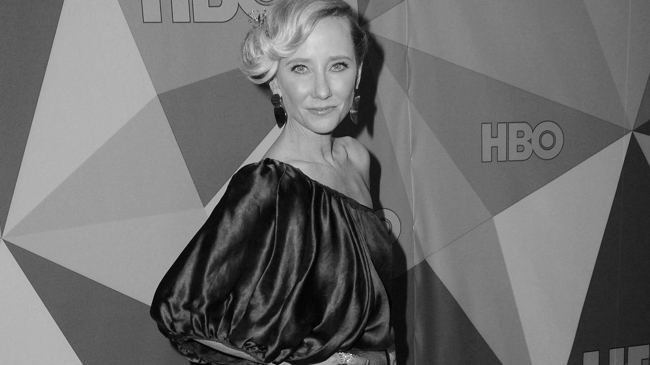 Ann Heck is dead.  The American actress had an accident and was in a coma