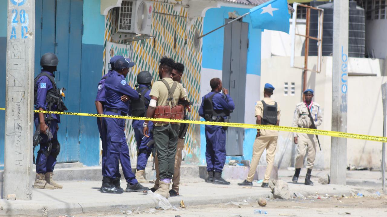 Somalia.  Mogadishu.  Armed men attacked the Al-Hayat Hotel
