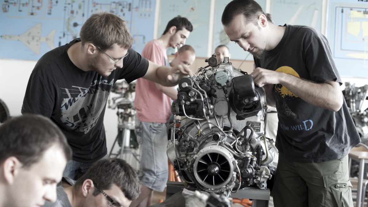 new technologies.  Wroclaw scientists rely on hydrogen in internal combustion engines