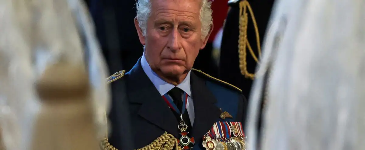 According to Dudrissack, King Charles III was a "ham host".