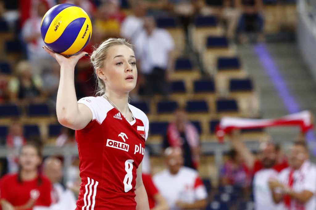 The World Volleyball Championship is about to begin.  Where do you watch the Polish women's matches?