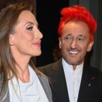 Pola Wiśniewska for the first time since announcing her pregnancy smiles with the help of Michał Wiśniewski at the premiere of “Apokawix” (photo)