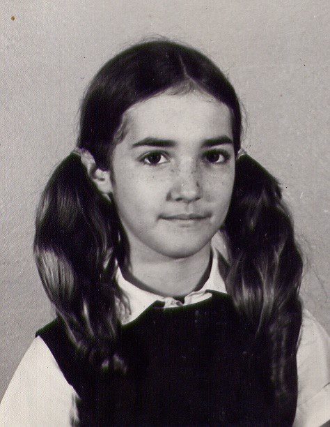 Linda in 1966, aged 7