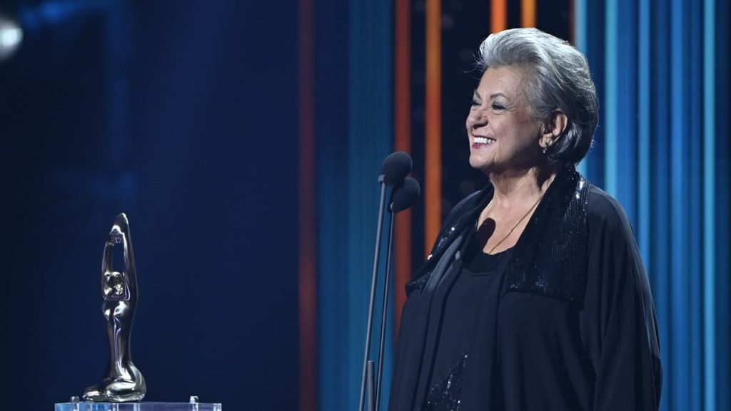 ADISQ Gala: Jeanette Reno knows FouKi and is in "top shape".