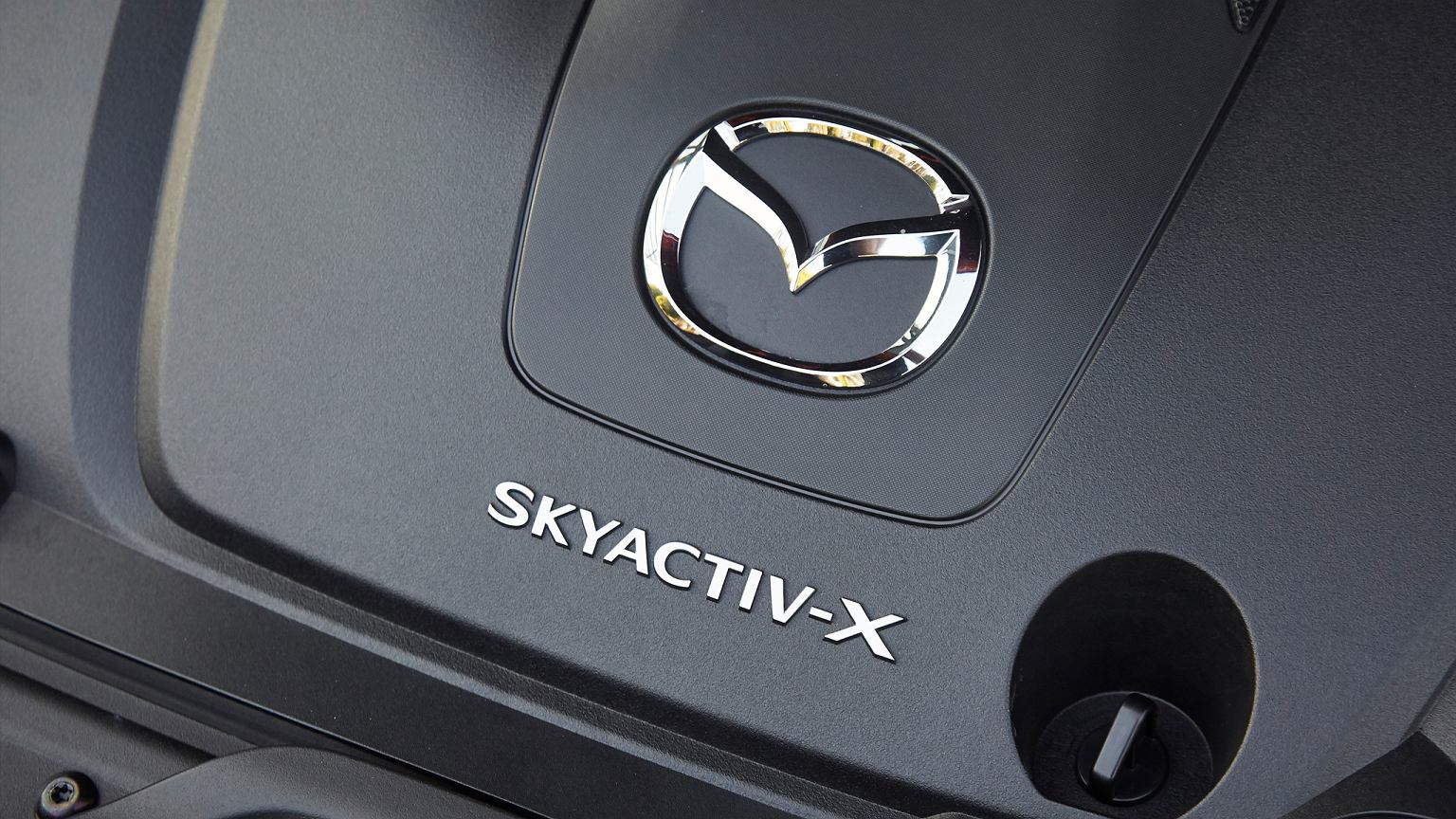 Mazda3 prototype with Skyactive-X self-ignition engine