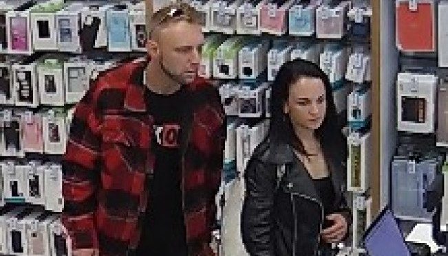 This couple robbed a store in Gdynia.