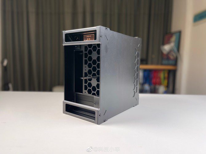 Xiaomi is preparing to enter the mini PC market.  On the way, there are two different Windows computers [2]