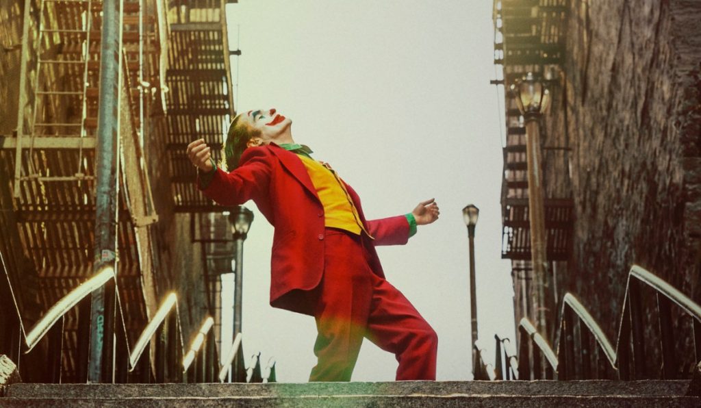 Joker 2: Work on the set has begun.  The director made the first picture of Joaquin Phoenix
