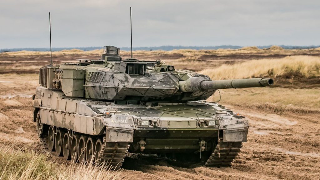 Kułeba: Niemcy zwlekają z dostawą czołgów Leopard 2 (fot. Shutterstock)